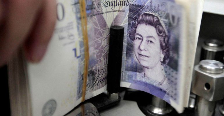 پوند Pound به دلیل نگرانی های اقتصادی در حدود 1.20 دلار حفظ شده است
