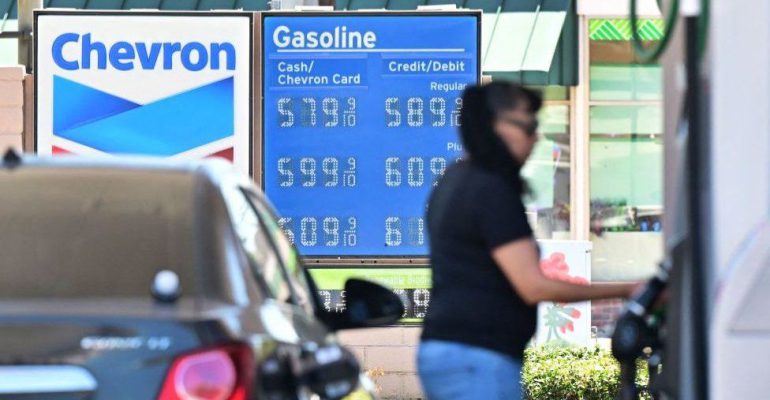 نرخ تورم آمریکا US inflation و قیمت بنزین در ماه جولای کاهش یافت