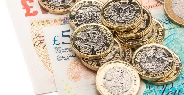 کاهش پوند Pound به دلیل افزایش بی ثباتی اقتصادی در بریتانیا