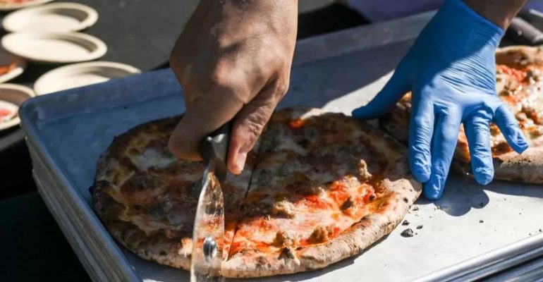 رشد مشاغل ایالات متحده US jobs در بحبوحه مبارزه با تورم، ادامه دارد