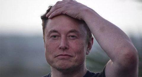 ایلان ماسک Elon Musk حدود 3.6 میلیارد دلار از سهام شرکت خودروسازی الکتریکی تسلا را به فروش رساند